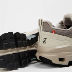 On Cloudrock Low WP Sn52 -Urban Gent 18204602 l a4