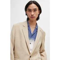 Hugo Kris242x1 Wg 10259065 01 -Urban Gent 52151704 l a4