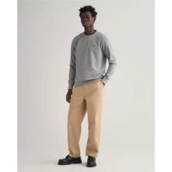 Gant Shield Crew Neck Sweatshirt -Urban Gent 52383802 l a6