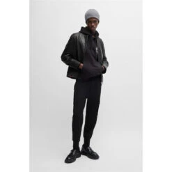 Hugo Lokis-3 10257422 01 -Urban Gent 61347903 l a2